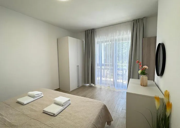 Flowers Pula, Center 아파트 *