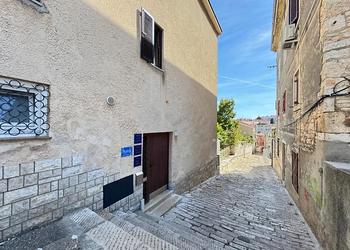 Flowers Pula, Center 아파트 *