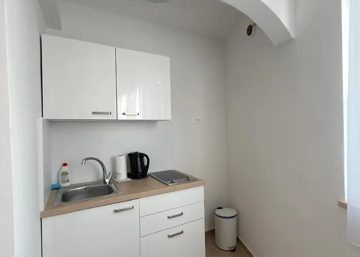 Flowers Pula, Center 아파트 *